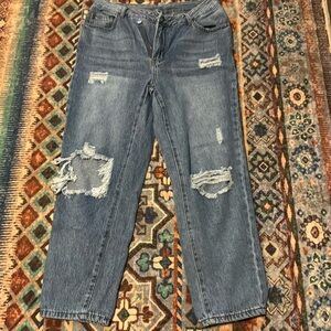 SHEIN brand jeans 
Mom jean
Size 30
